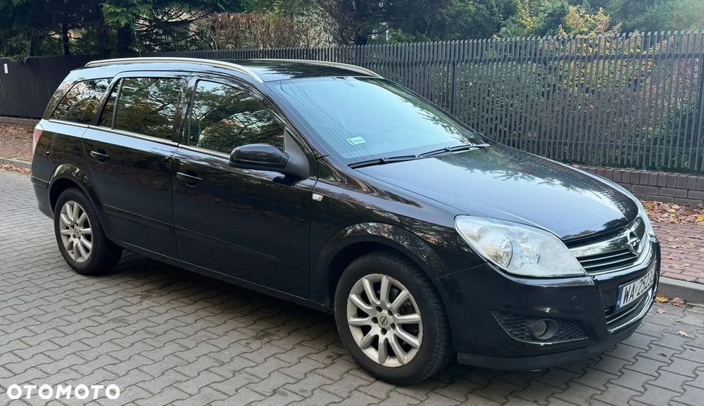 Opel Astra 1.6 NAVI - 19