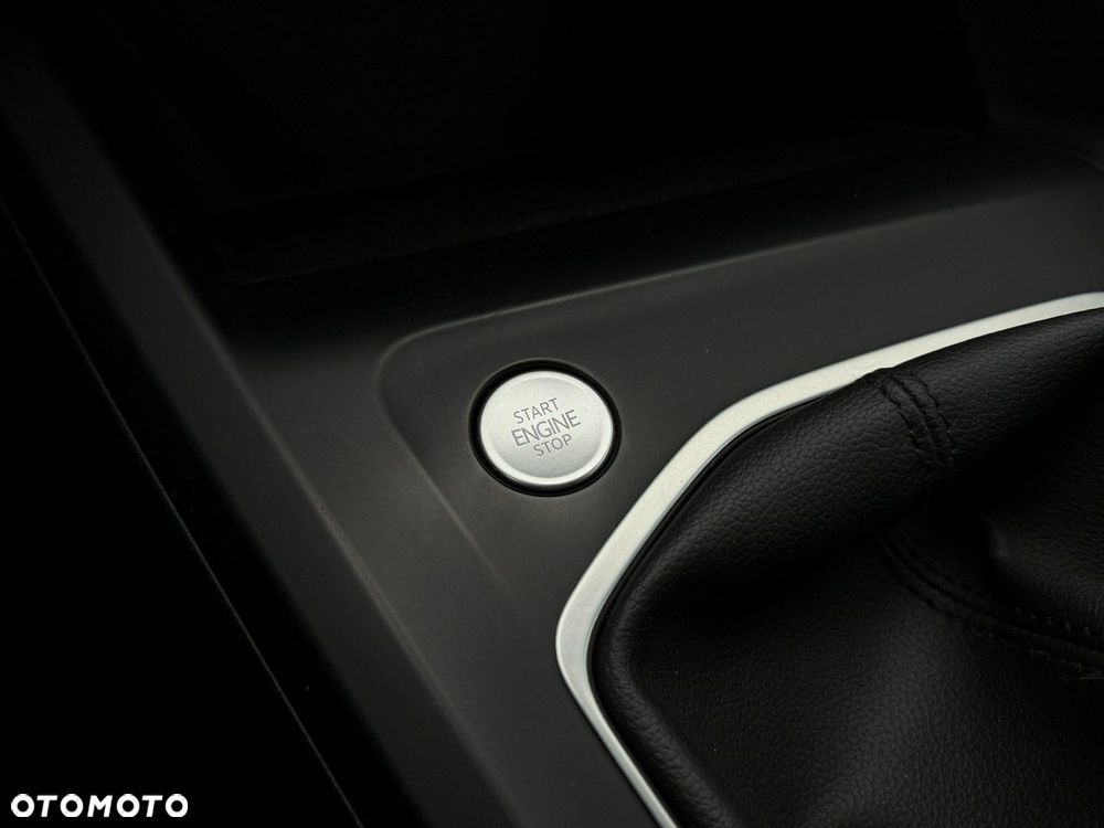 Volkswagen Golf 1.5 TSI EVO Life - 29