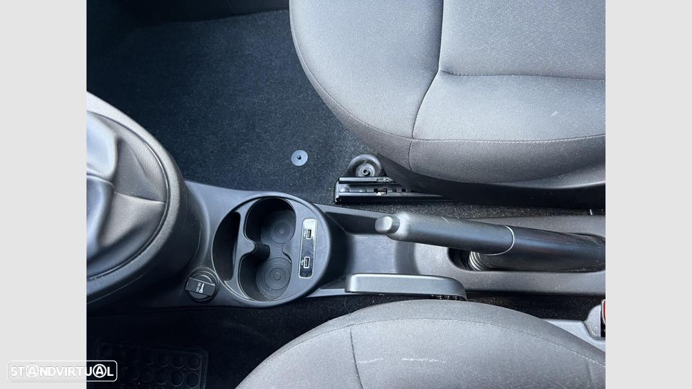 Fiat 500 1.0 Hybrid - 11