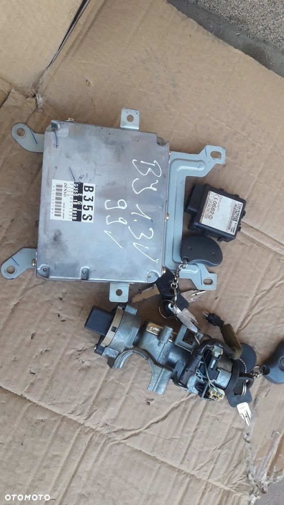Mazda 323 323f BJ  98-03 Komputer Sterownik 1.3  1.4 16V B35S - 3