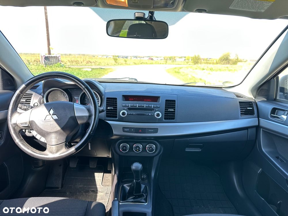 Mitsubishi Lancer - 29