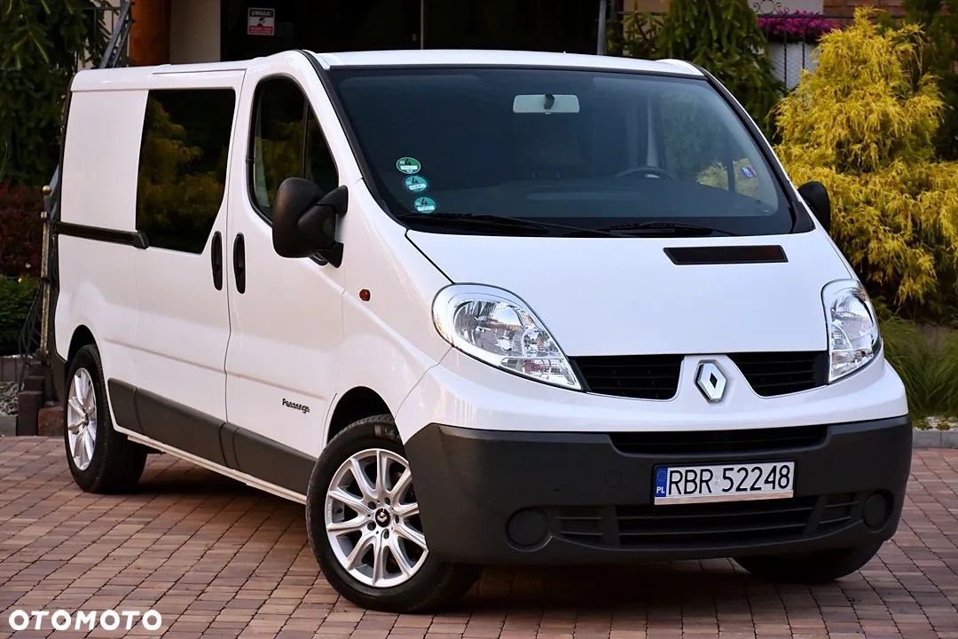 Renault Trafic 2.0 dCi 115 Passenger FAP L2H1 Expression - 1