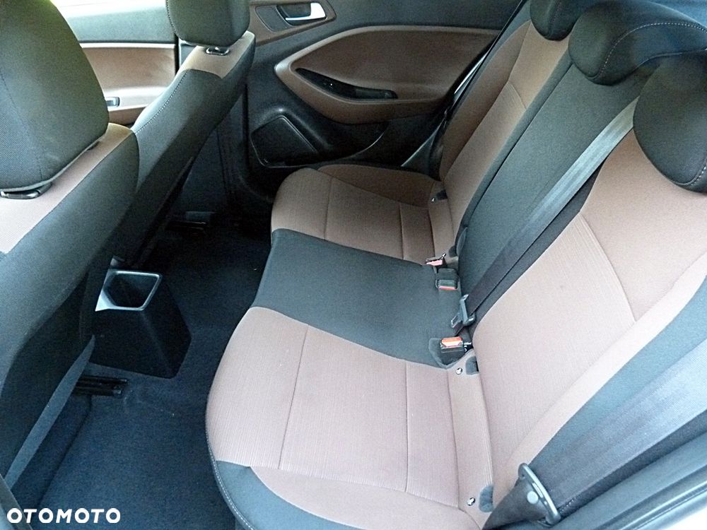 Hyundai i20 1.2 YES Plus - 15