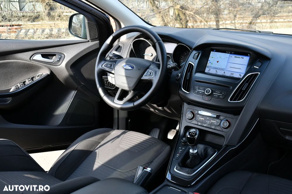 Ford Focus 1.5 TDCi DPF Start-Stopp-System Titanium - 21