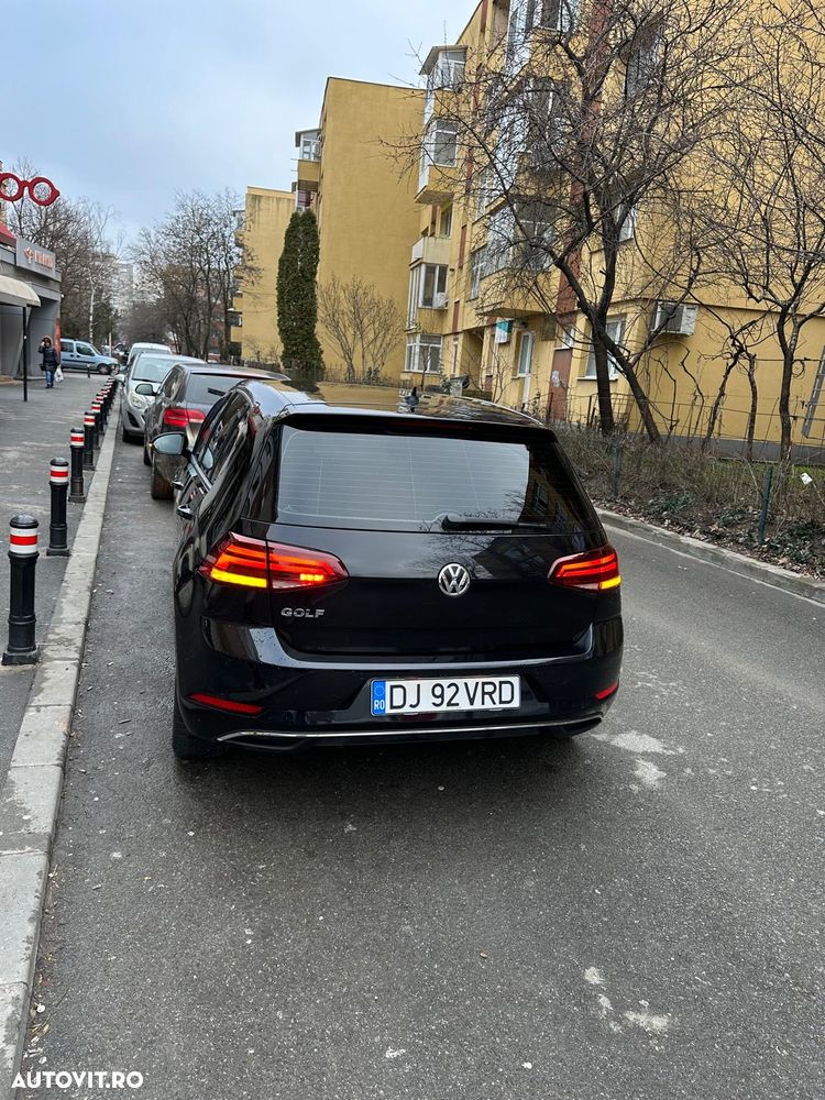 Volkswagen Golf 1.6 TDI DSG Highline - 17