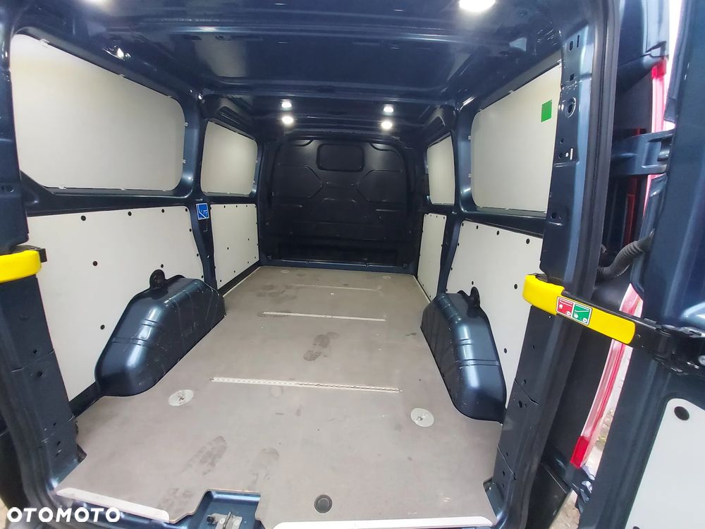 Ford CUSTOM TRAIL - 24