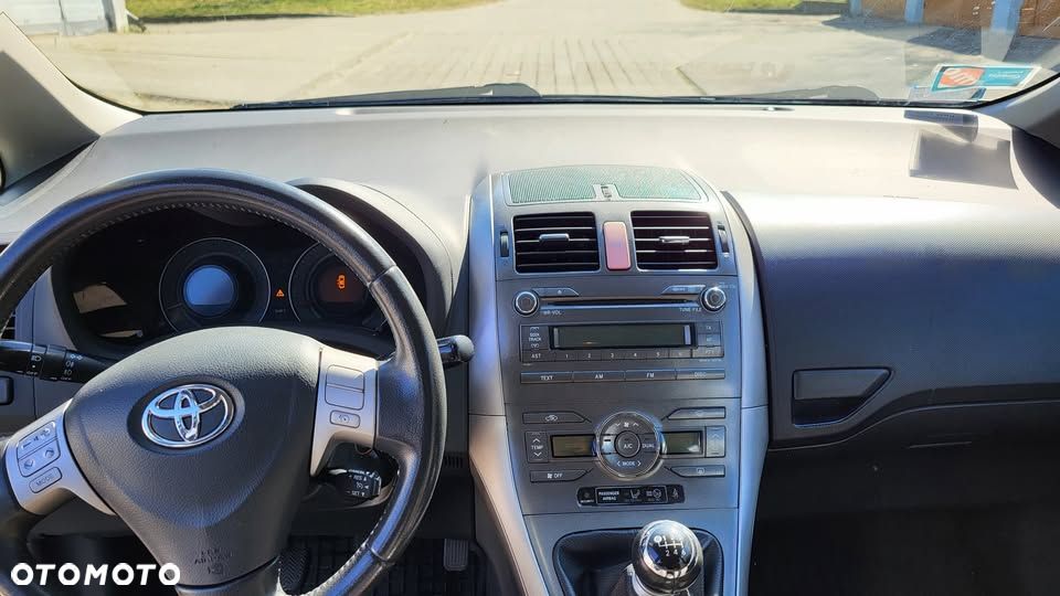 Toyota Auris 2.0 D-4D - 8