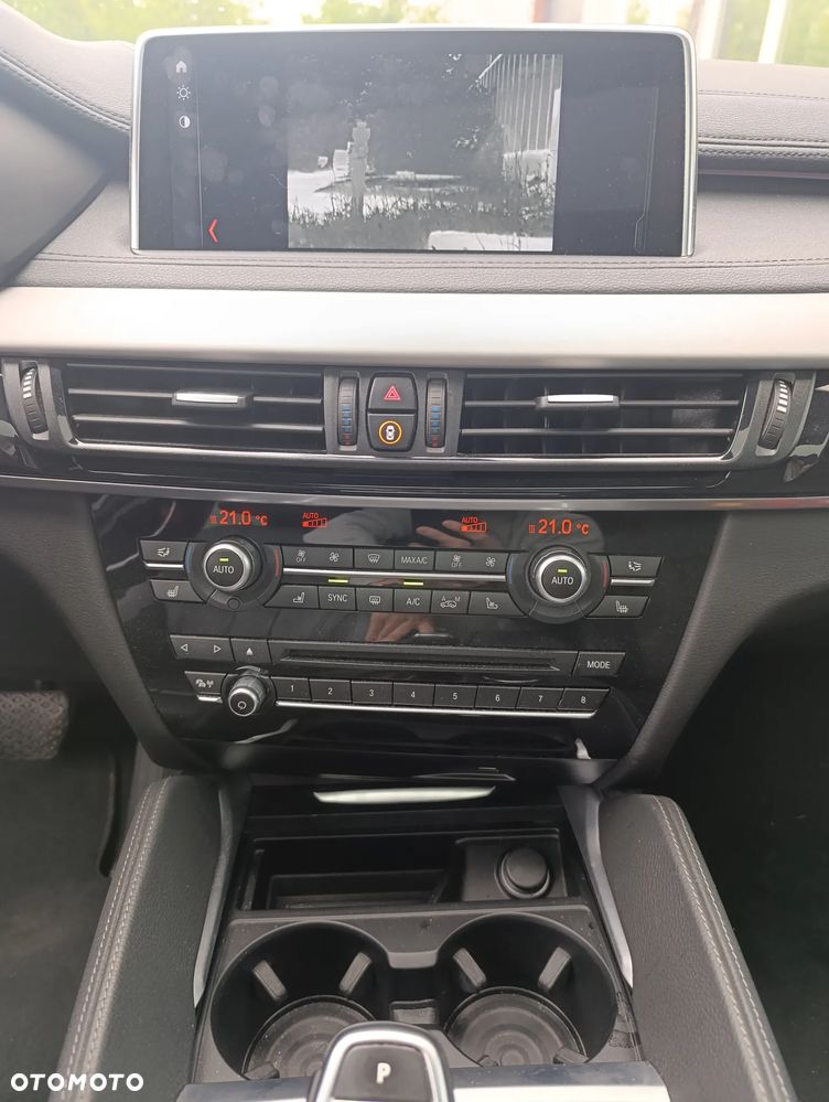 BMW X6 - 16