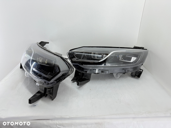 Reflektor Lampa lewa prawa Renault Espace 5 V  full led