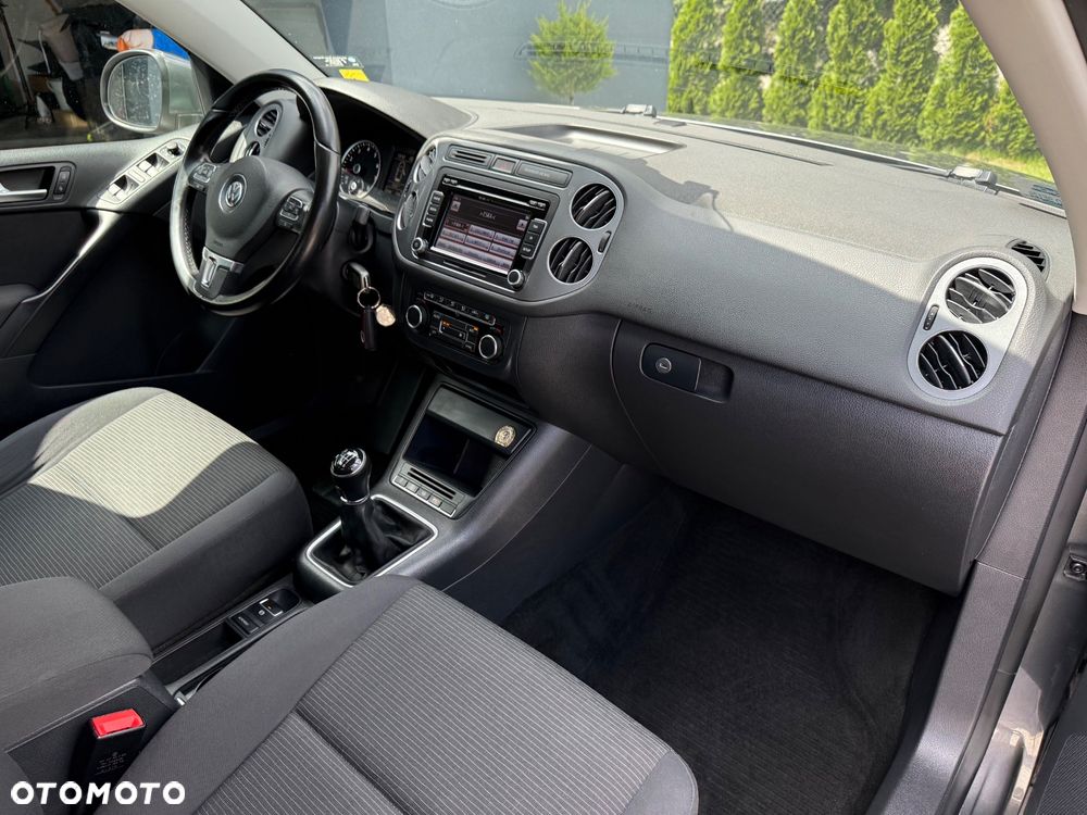 Volkswagen Tiguan 1.4 TSI Perfectline - 19