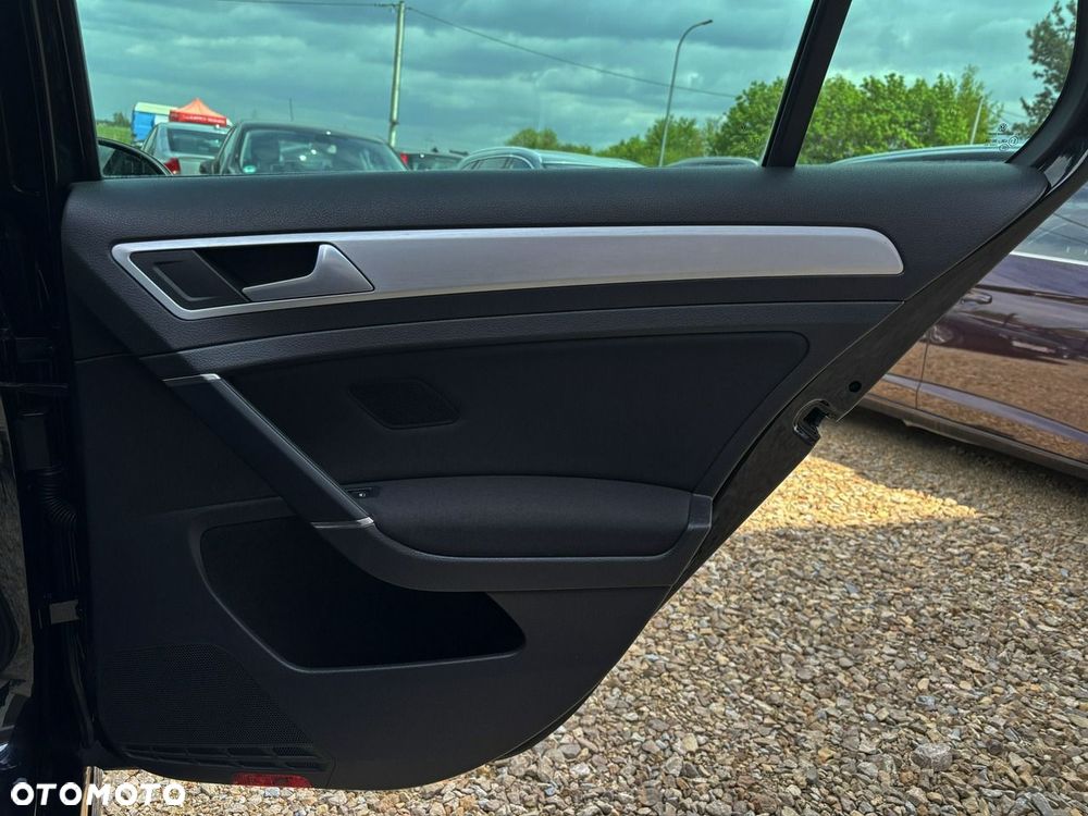Volkswagen Golf 1.4 TSI BlueMotion Technology Comfortline - 21