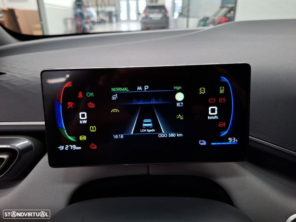 BYD Dolphin Surf 43.2 kWh Comfort - 15