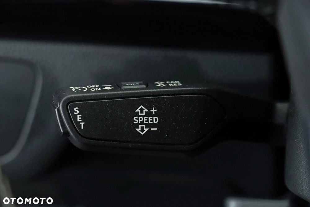 Audi Q5 Sportback - 29