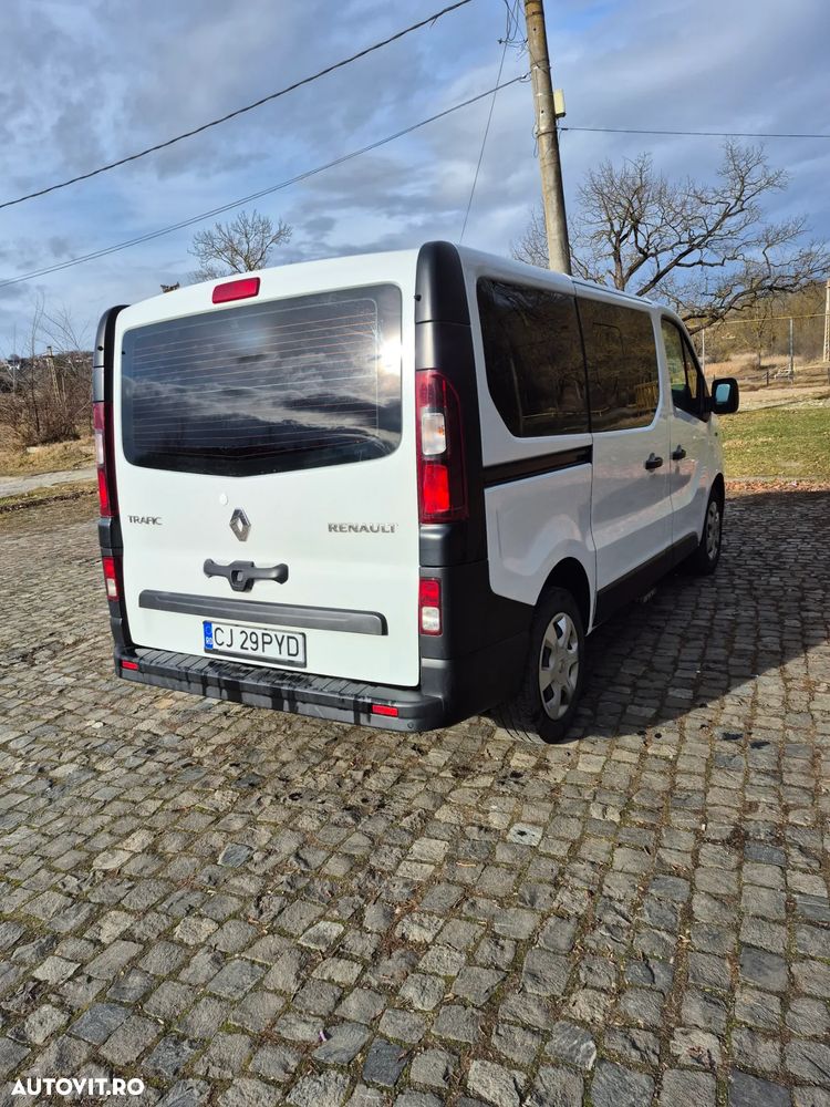 Renault Trafic - 6