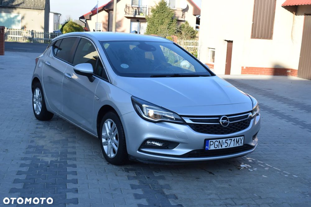 Opel Astra 1.6 CDTI DPF ecoFLEX Start/Stop Exklusiv - 2