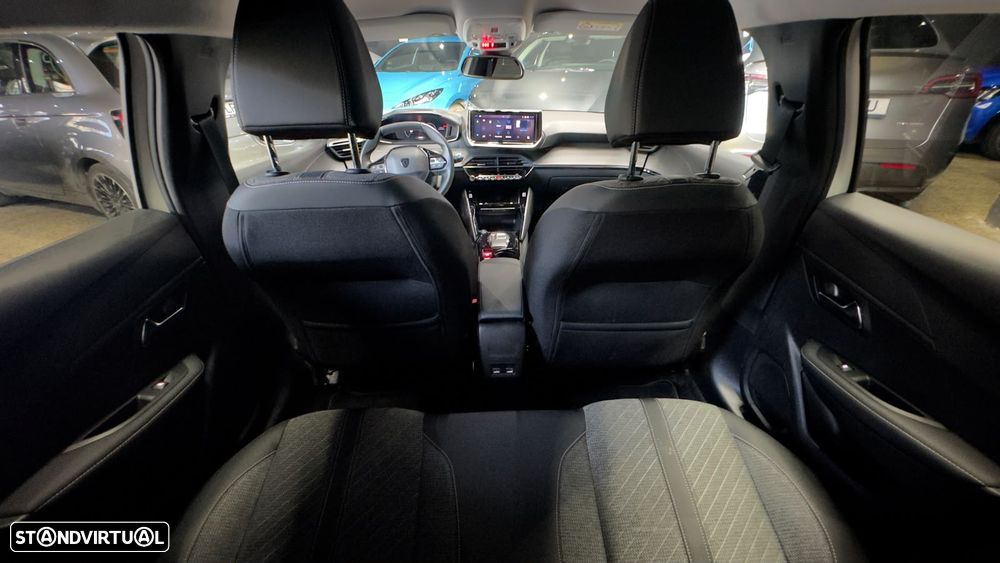 Peugeot e-208 Allure - 45