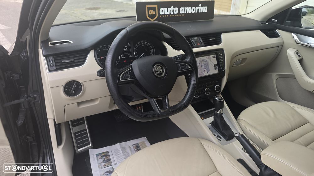 Skoda Octavia Break 1.6 TDi Elegance DSG - 17