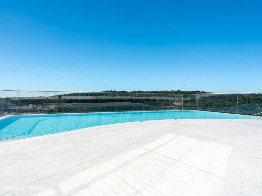 Apartamento T3 com terraço e vista para Monsanto em Campolide, Lisboa - Grande imagem: 2/54