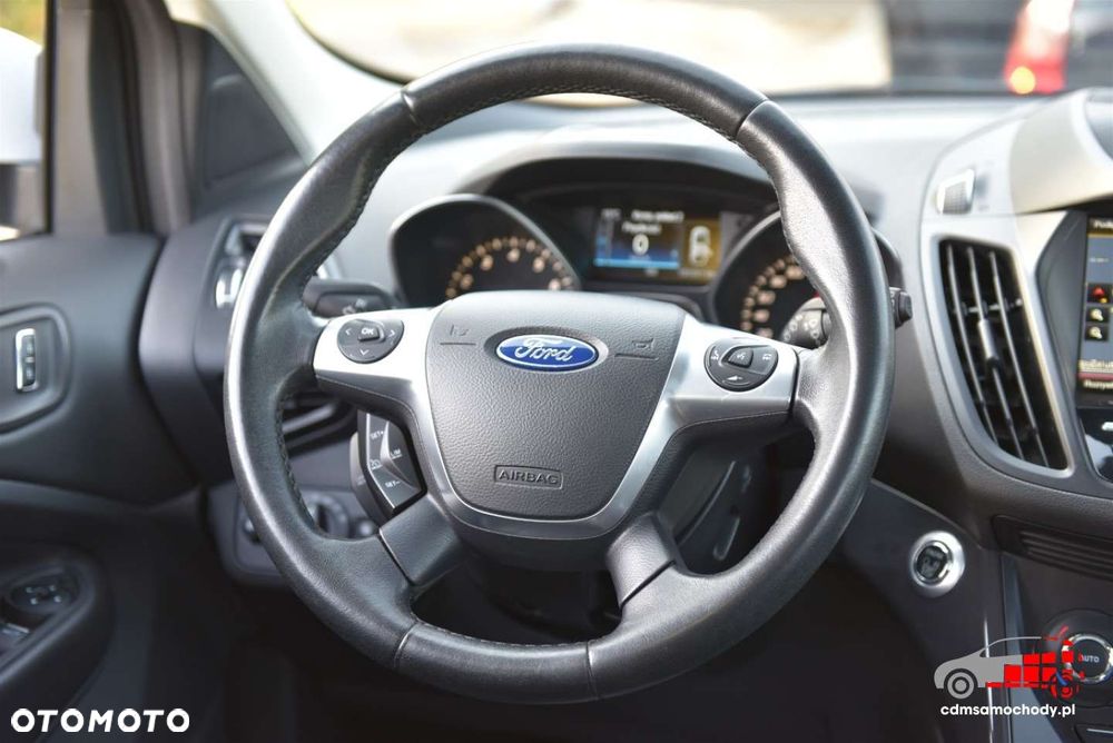 Ford Kuga 1.5 EcoBoost 2x4 Titanium - 21