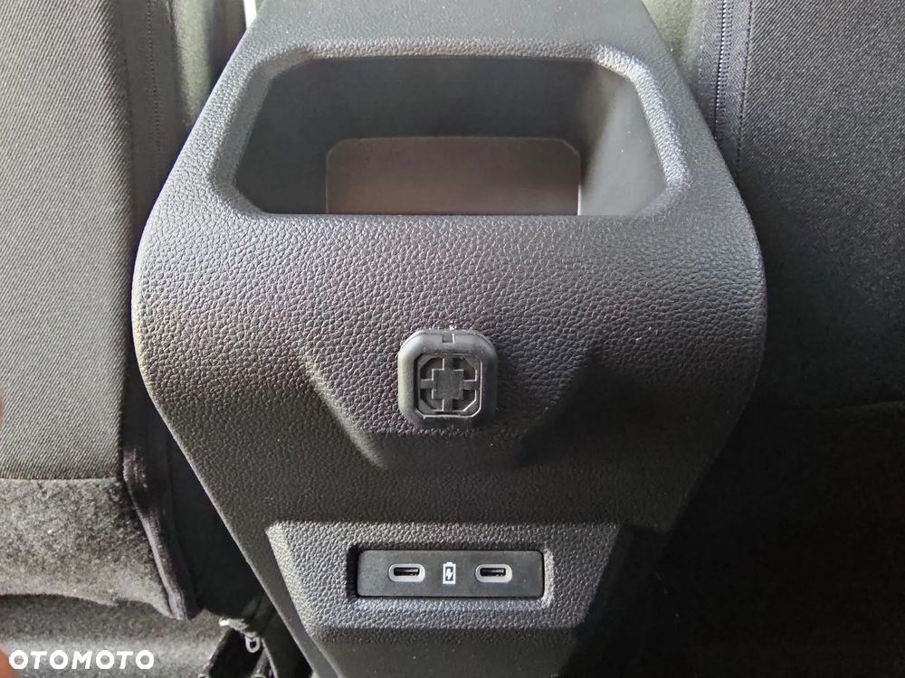 Dacia Duster 1.8 Full Hybrid 155 Journey MMT - 28