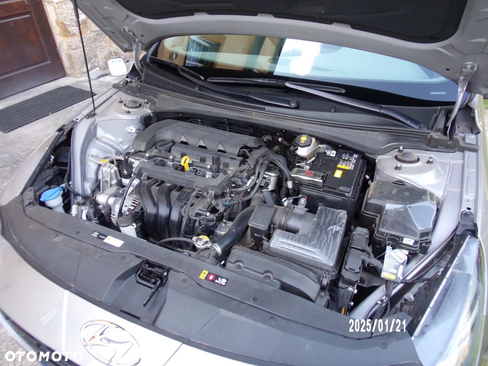 Hyundai Elantra 1.6 Smart - 11