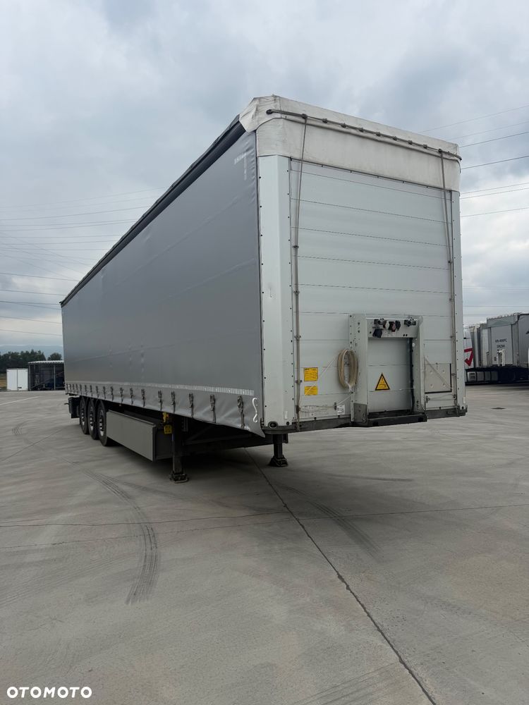 Schmitz Cargobull 4szt STANDART OŚ podnoszona sprawna opony 100%  alu deski nowa Plandeka - 6
