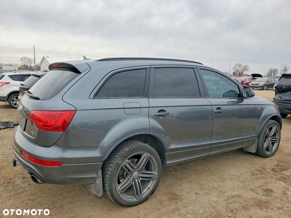 Audi Q7 - 6