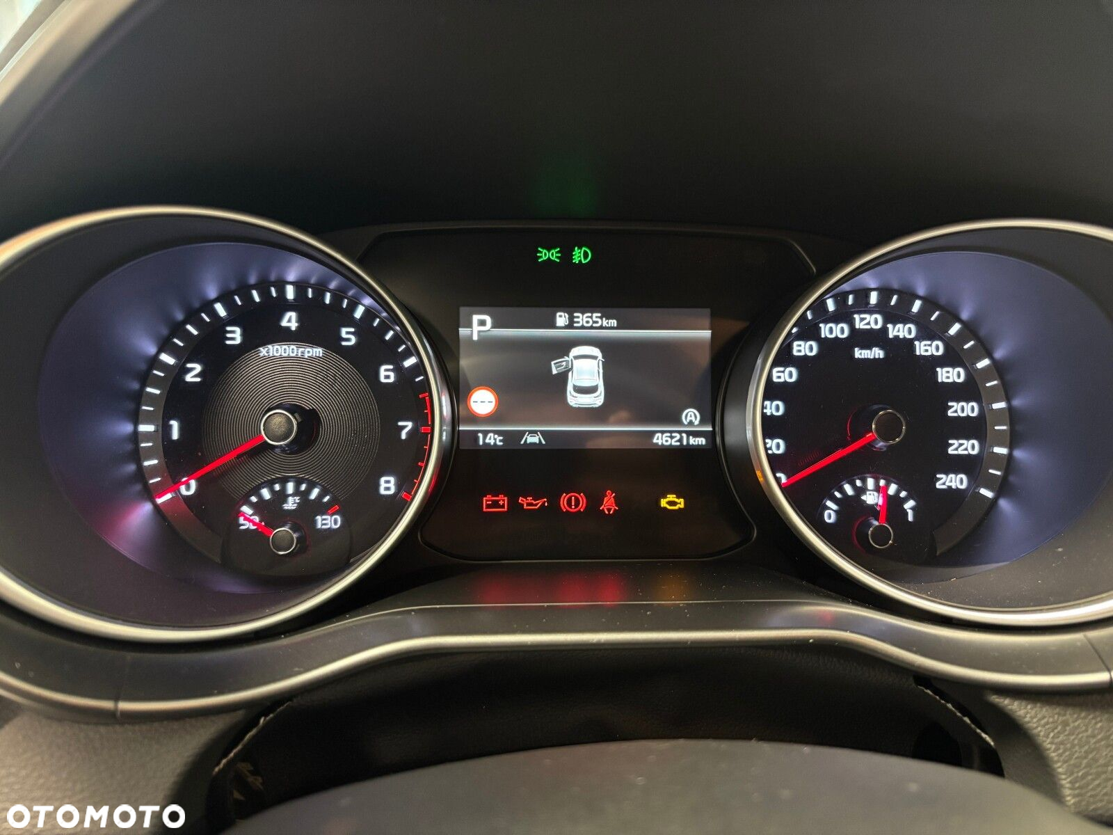 Kia XCeed - 17