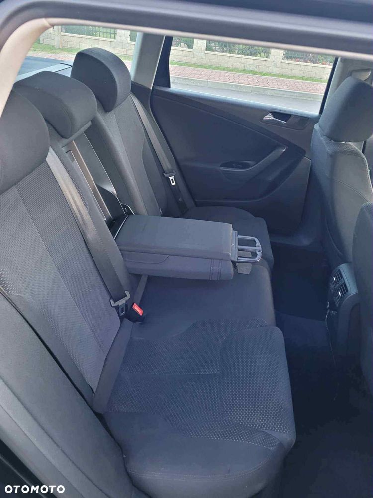 Volkswagen Passat Variant 2.0 TDI 4Motion Comfortline - 9