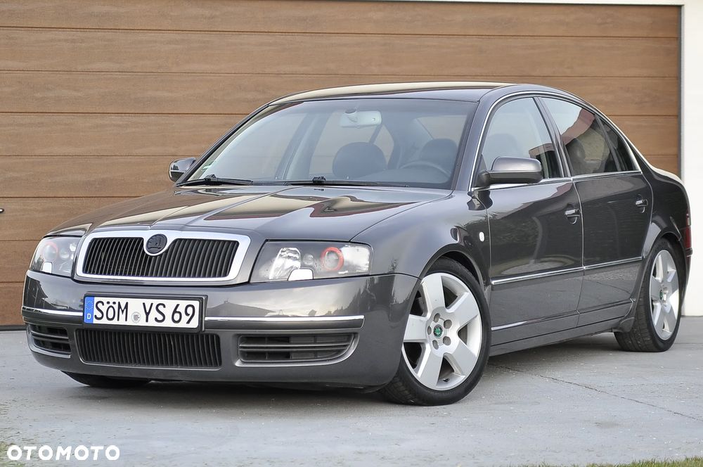 Skoda Superb 1.8 Turbo Elegance - 9