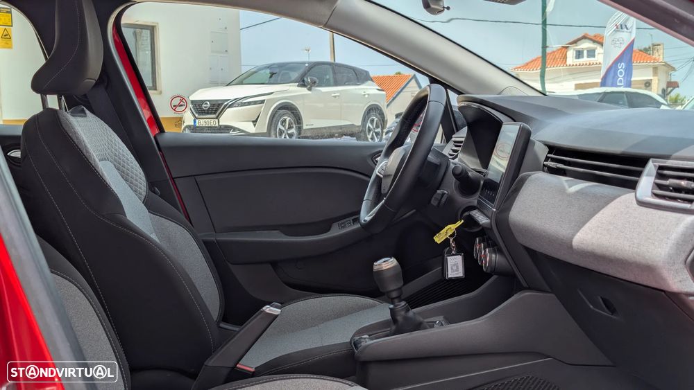 Renault Clio TCe 90 EVOLUTION - 13