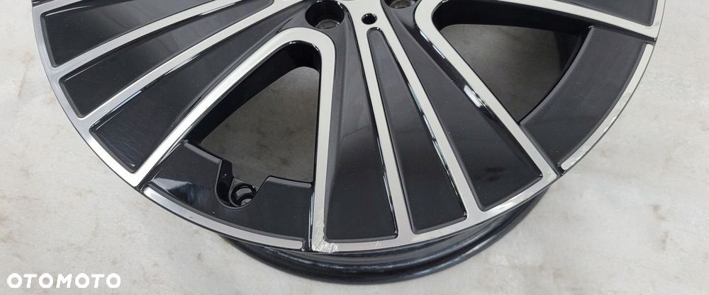FELGA MERCEDES E-KLASA W214 ET32,5 8X18 18 5X112 A2144012800 - 6