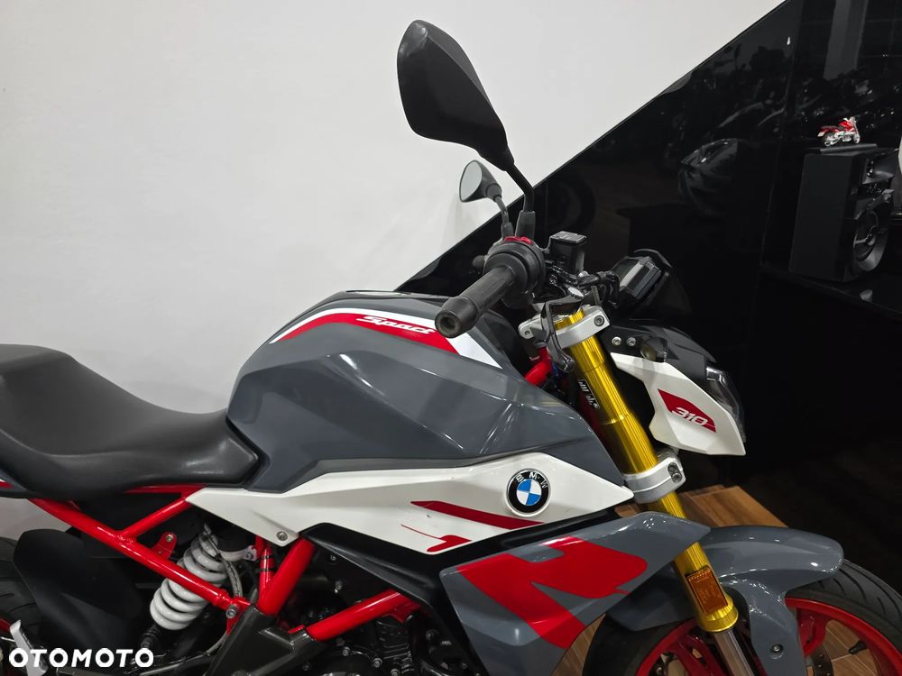 BMW G - 12