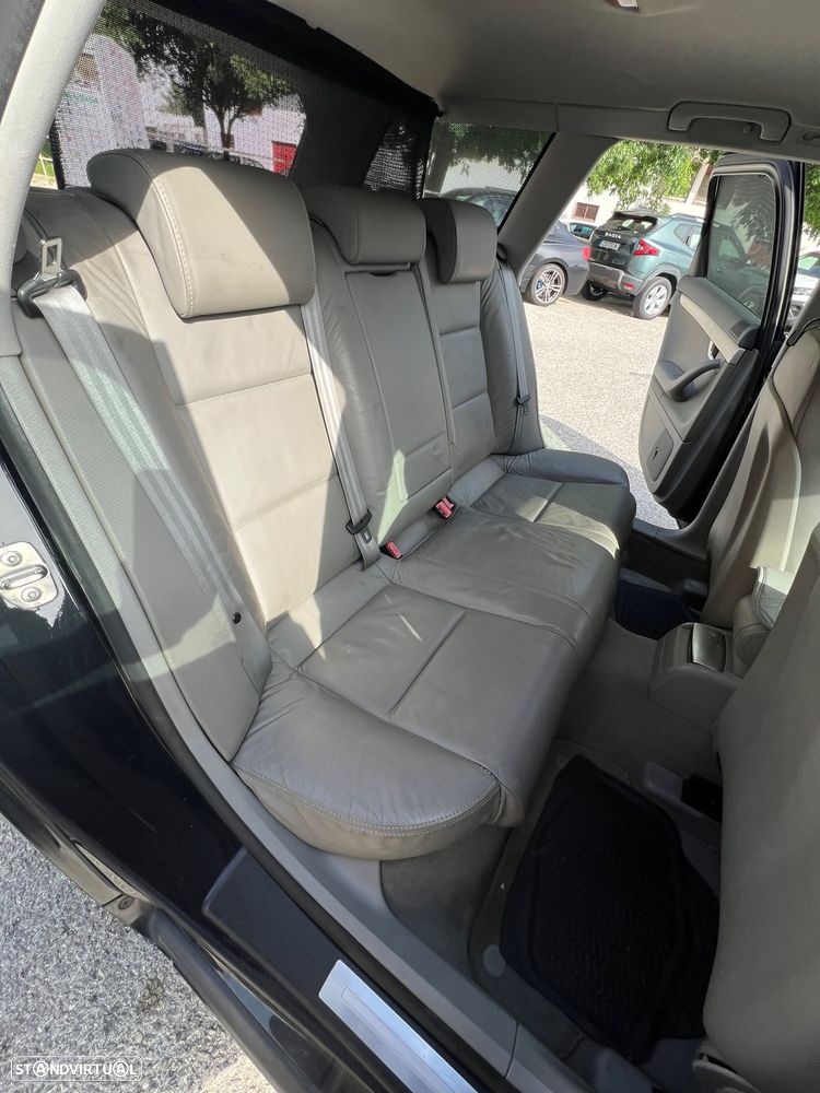 Audi A4 Avant 2.0 TDi - 15