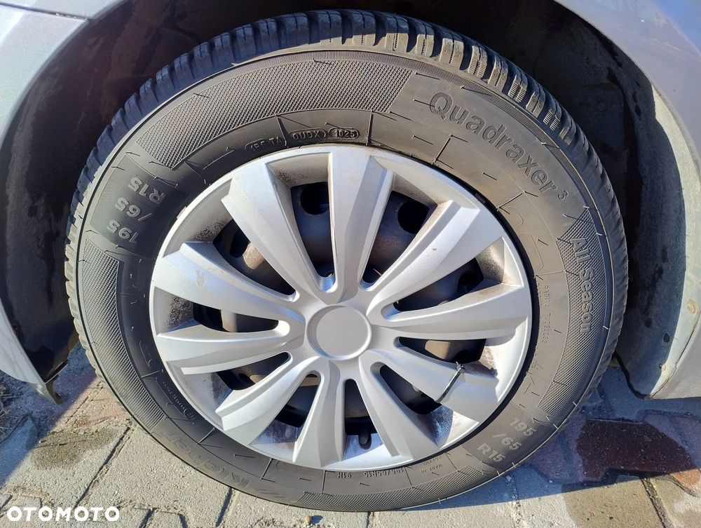 Chevrolet Aveo 1.2 LS - 12