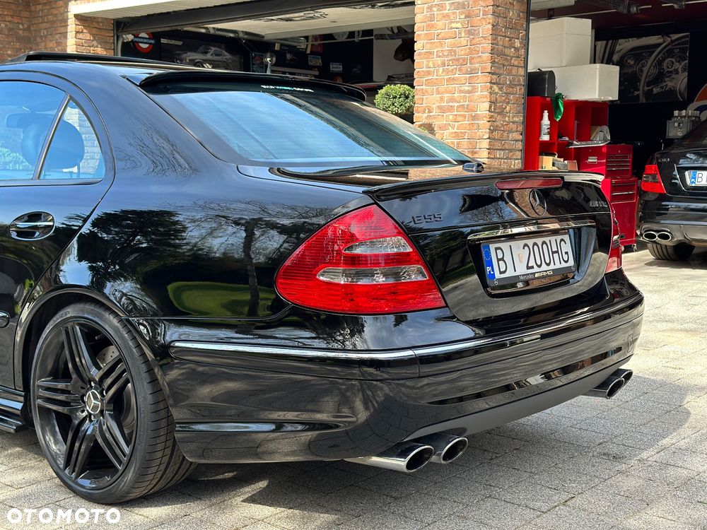 Mercedes-Benz Klasa E 55 AMG Automatik - 9
