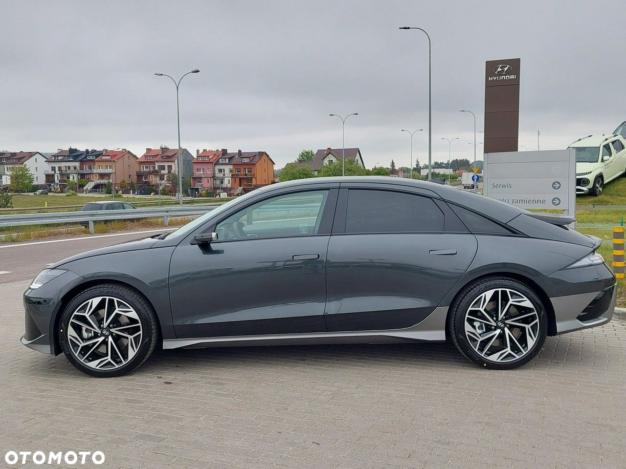 Hyundai IONIQ 6 - 4