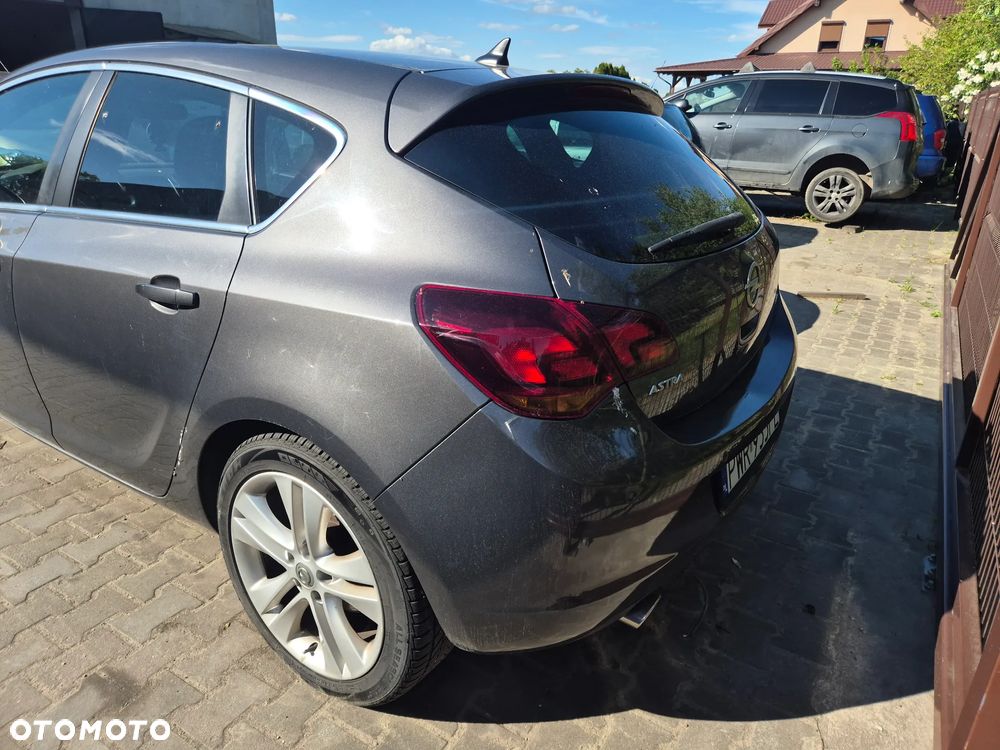 Opel Astra - 5