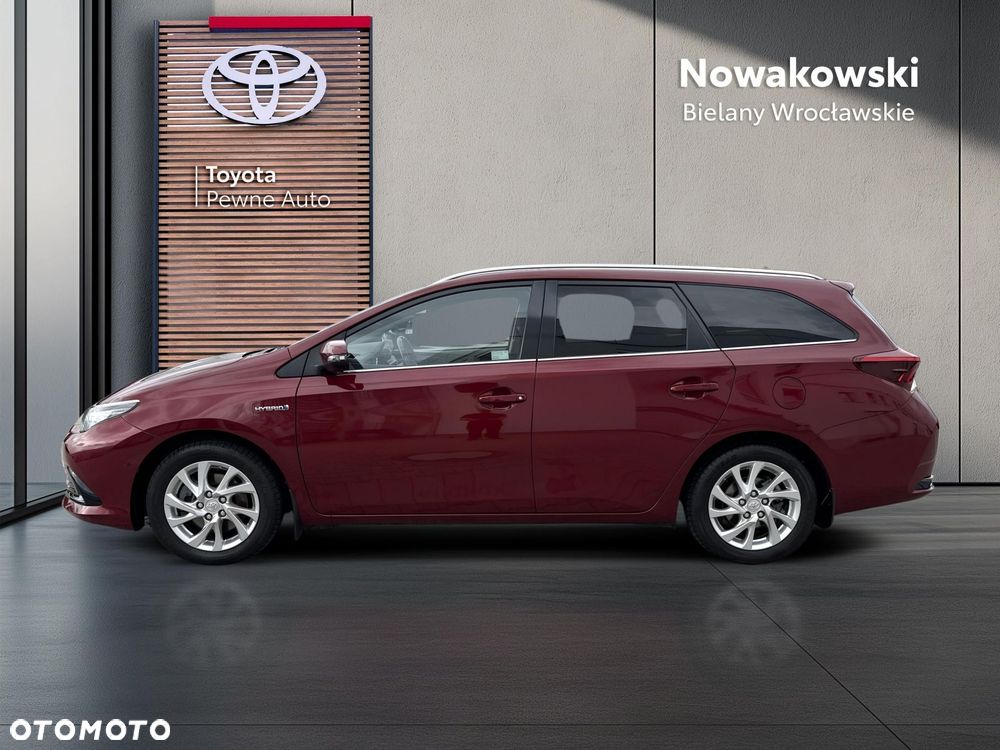 Toyota Auris Hybrid 135 Premium - 4
