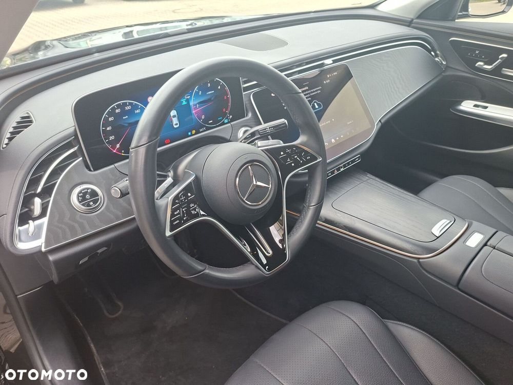 Mercedes-Benz Klasa E 200 d mHEV Avantgarde 9G-Tronic - 14