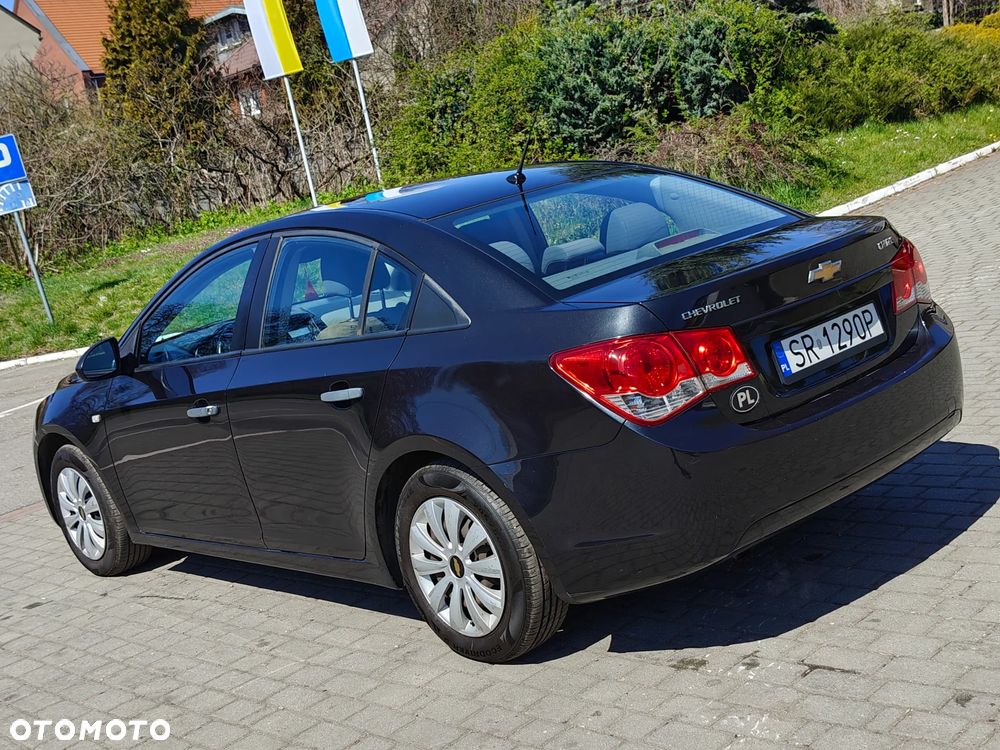 Chevrolet Captiva 2.4 2WD 7 Sitzer LS - 32