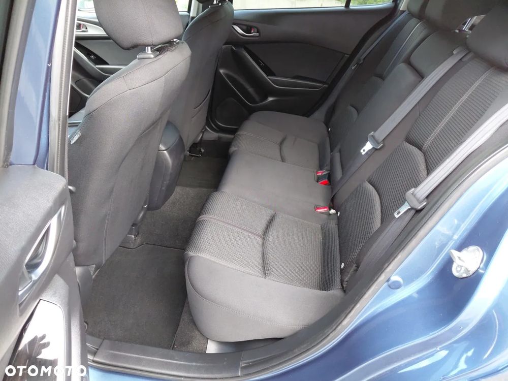 Mazda 3 - 13