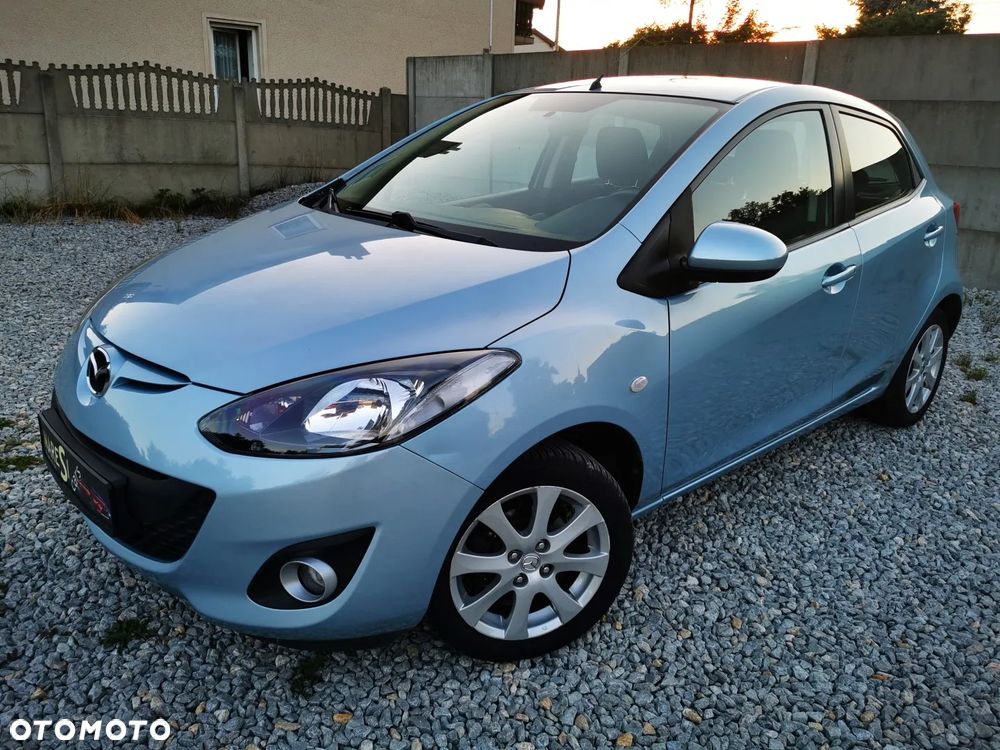 Mazda 2 - 3