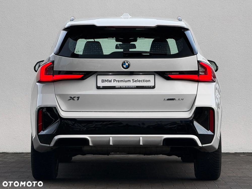 BMW X1 sDrive20i - 5