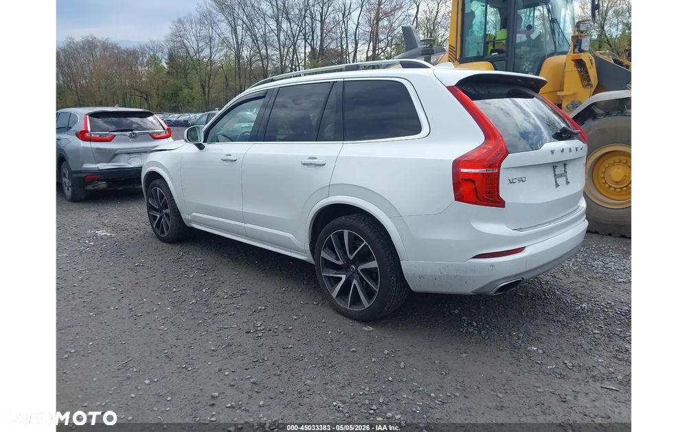 Volvo XC 90 - 3