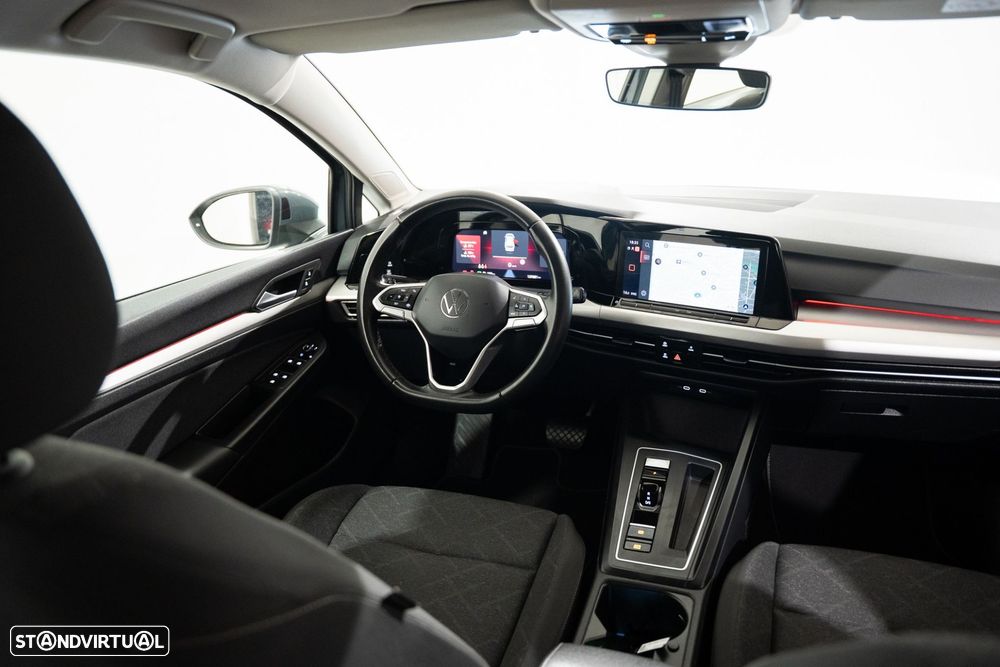 VW Golf Variant 1.0 eTSI Life DSG - 10