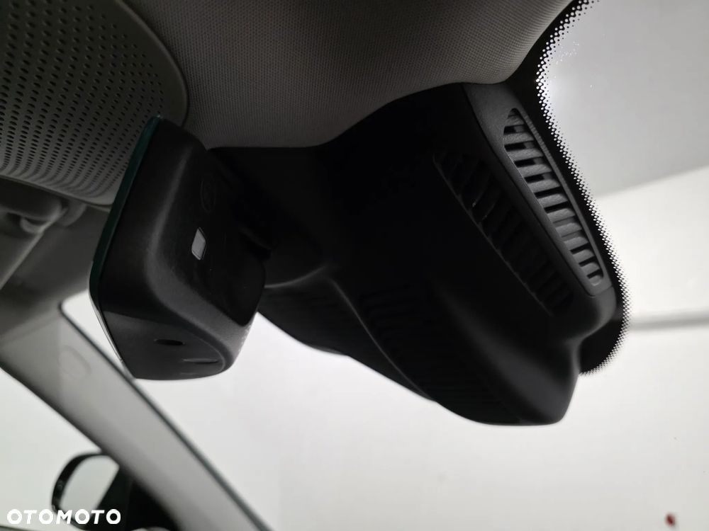 Mercedes-Benz Klasa E - 29