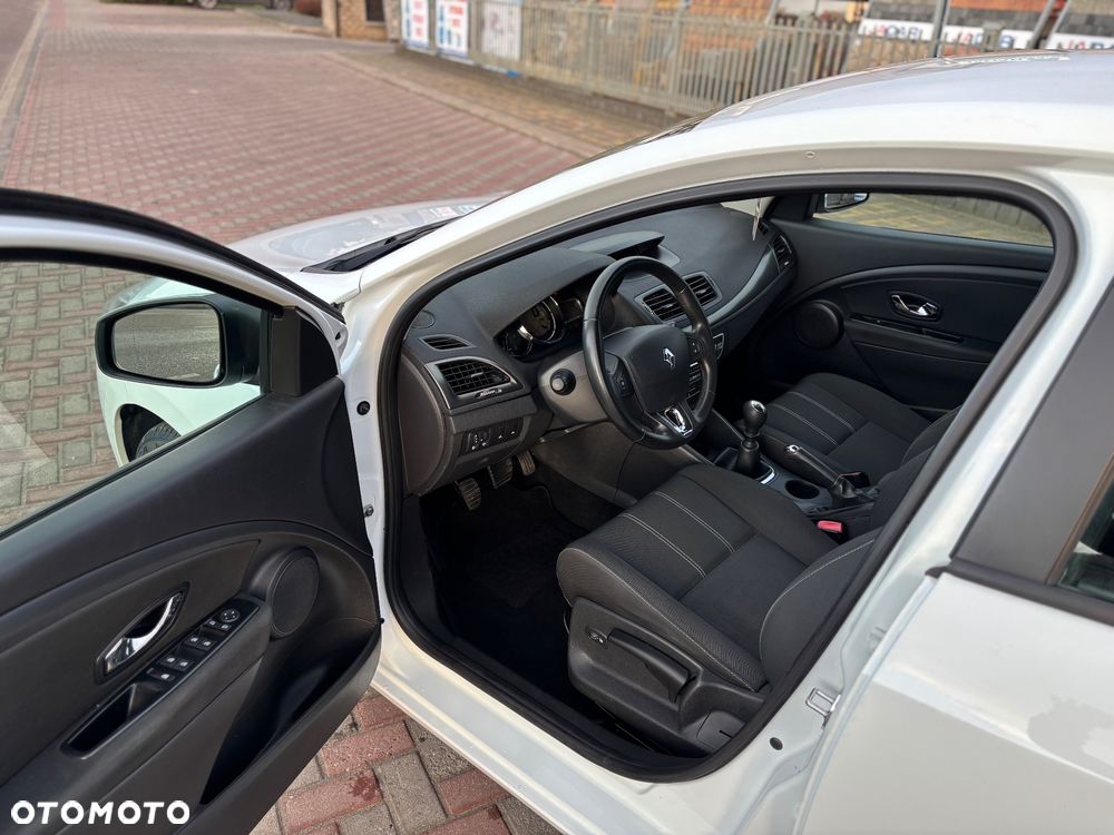 Renault Megane - 5