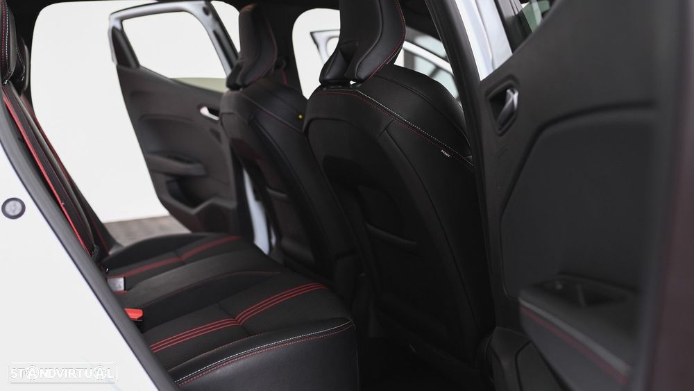 Renault Clio - 48