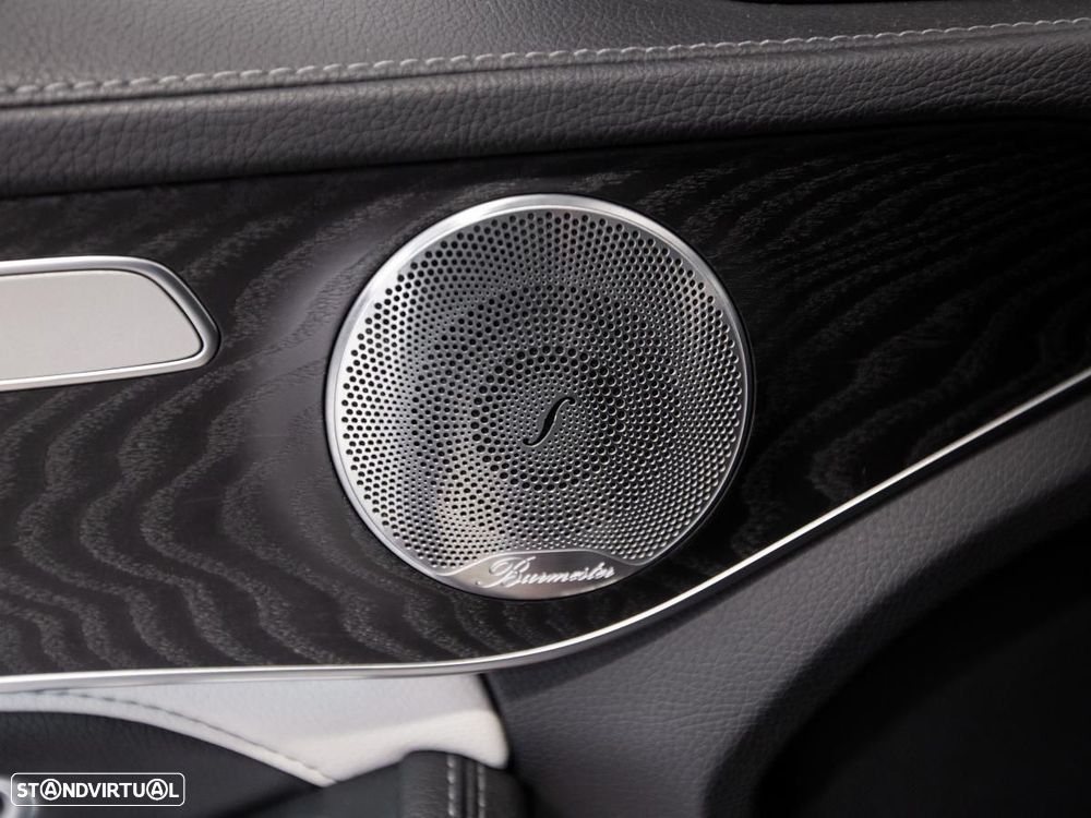 Mercedes-Benz C 63 AMG S - 32